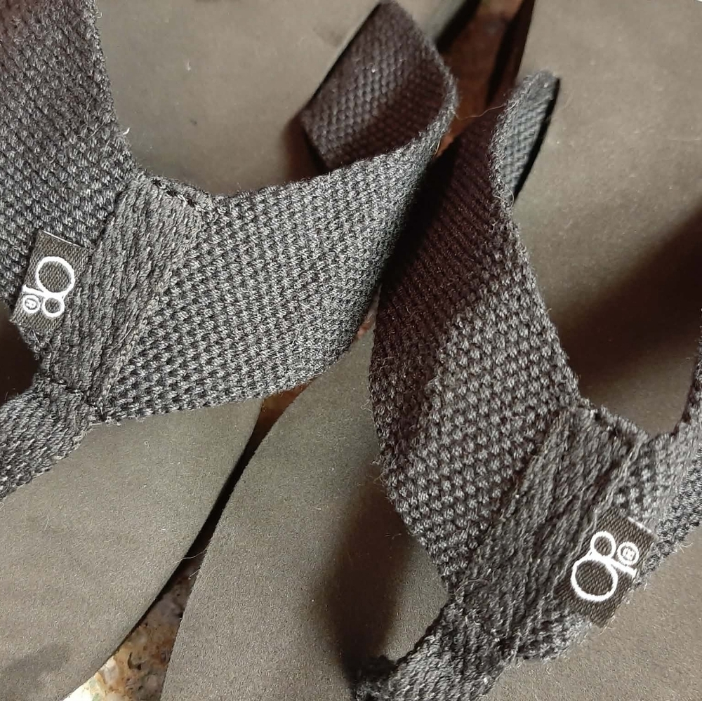 Op Black Platform Flip Flop Sandals - Picture 4 of 9